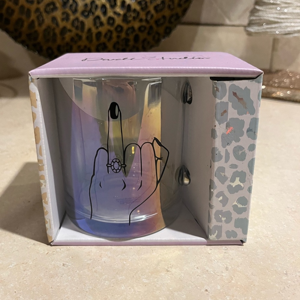 Glass mug